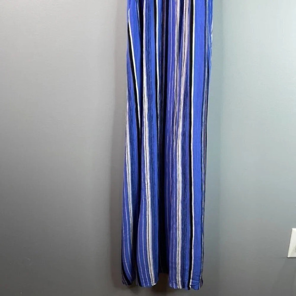 BAND OF GYPSIES Maxi Dress Blue Stripe Plisse Tied Deep V Smock Bohemian M - Picture 3 of 10